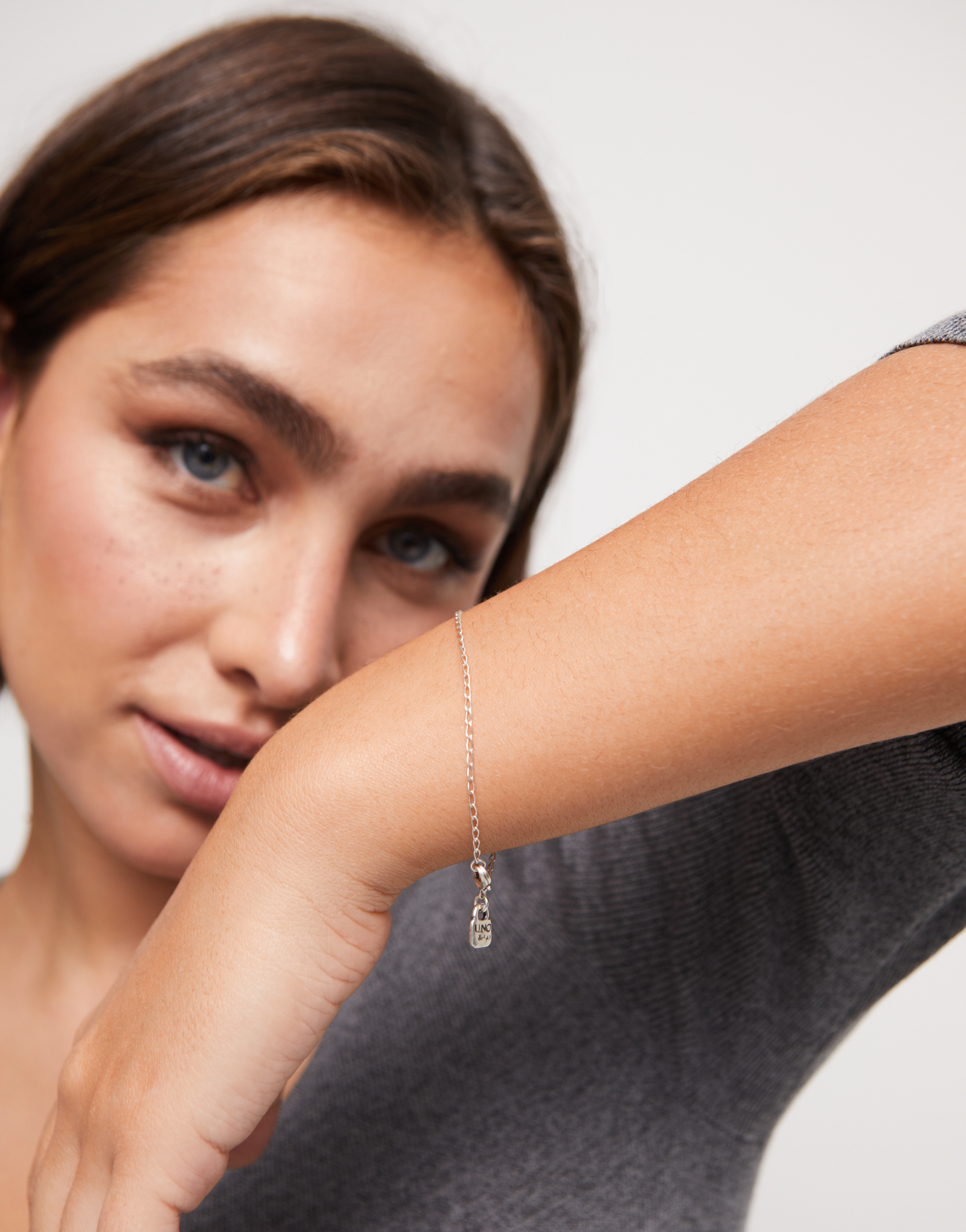 Oval link charm bracelet, Silver, large thumbnail